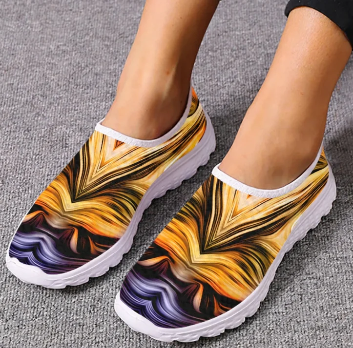 Women'S Fashion Tennis Shoes - أحذية رياضية عالية الجودة بطباعة قوس