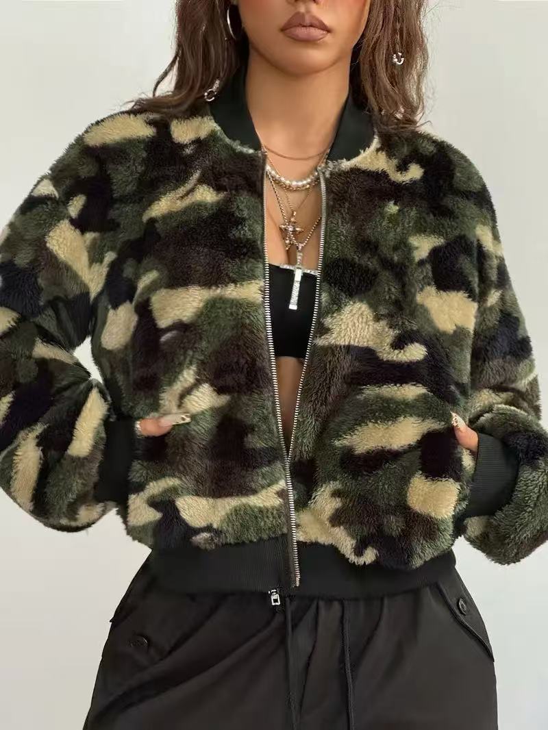 جاكيت نسائي قصير من الصوف بنقش - مراجعة Sherpa Coat Women وسعره