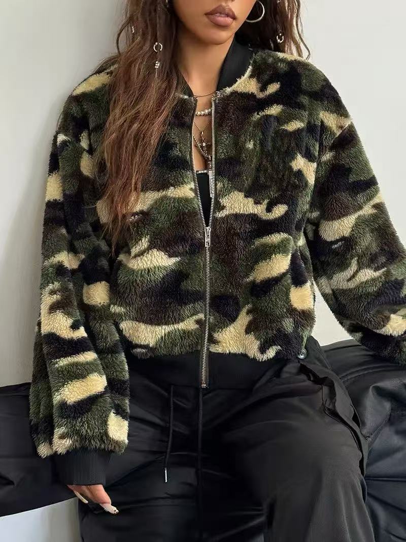 جاكيت نسائي قصير من الصوف بنقش - مراجعة Sherpa Coat Women وسعره