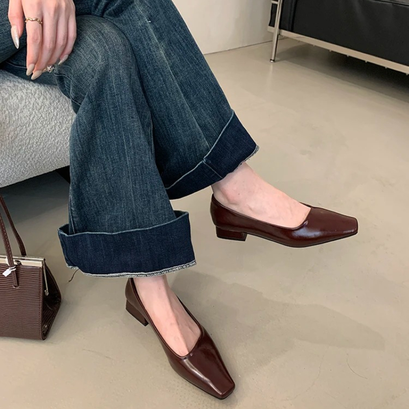 أحذية نسائية جديدة لعام 2026 ب - مراجعة Women'S Fashion Footwear وسعره